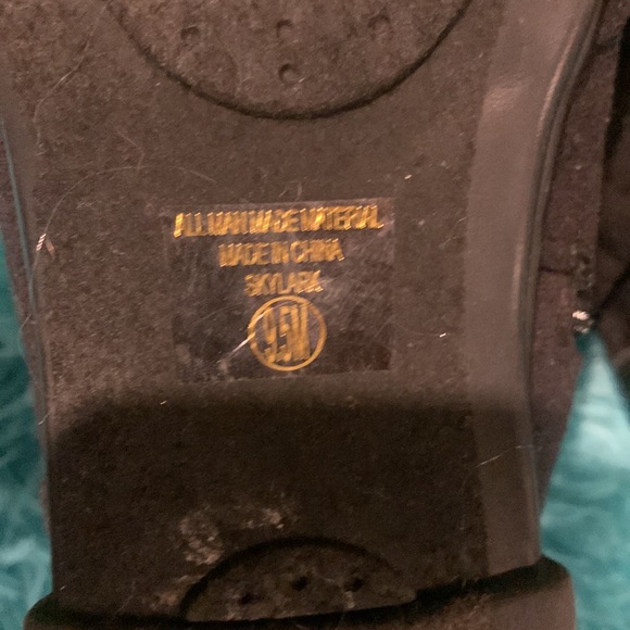 Like new Unr8ed skylark black boots - Picture 6 of 7